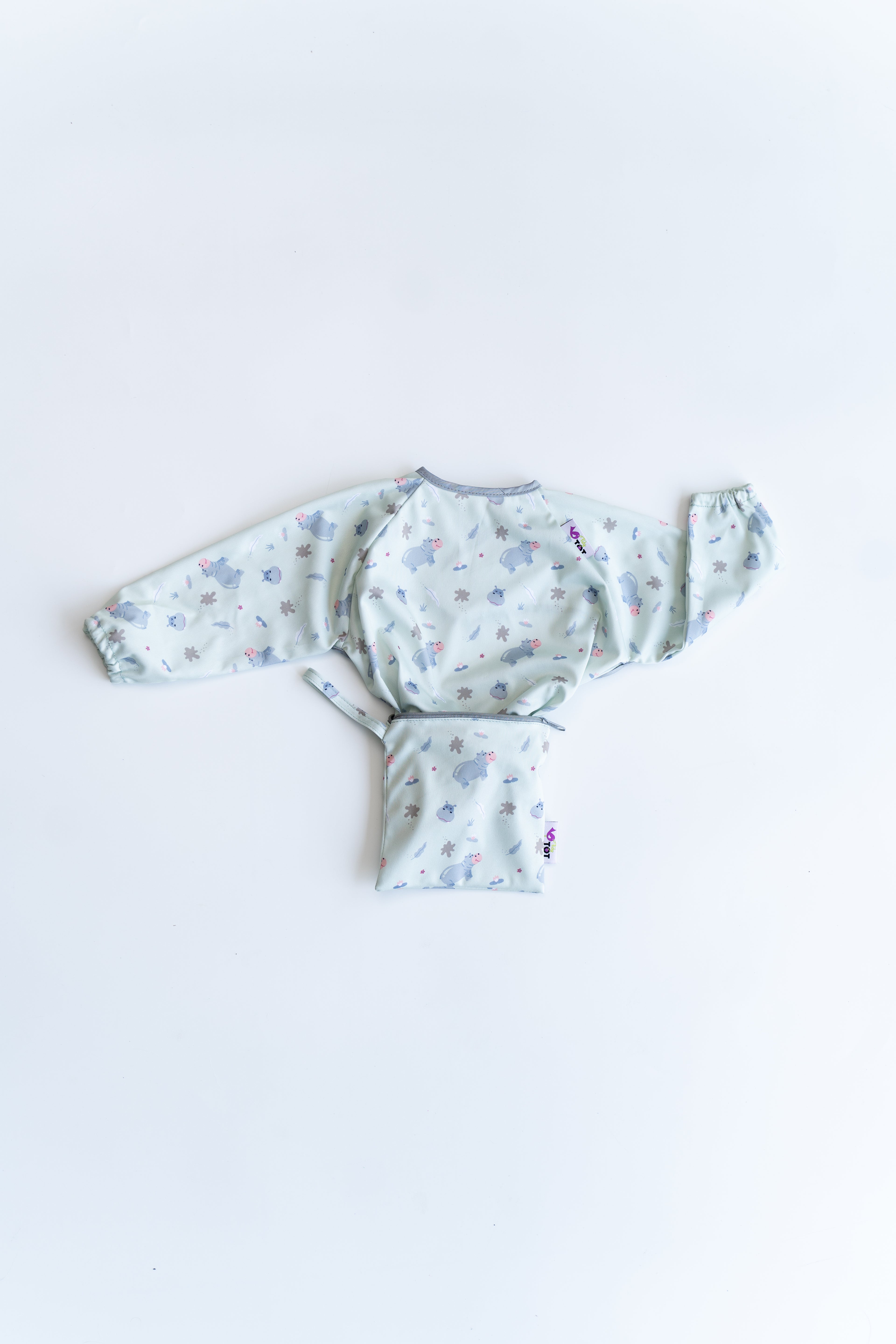 Tidy Tot Slab met Zuignap (lange mouwen) - Blauw Hippo - Slab met mouwen - MamaMilla