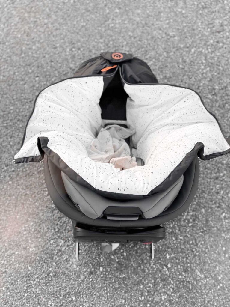 Easygrow FERD MAXI reistas voor autostoel en kinderwagen - Zwart - Reistas - MamaMilla
