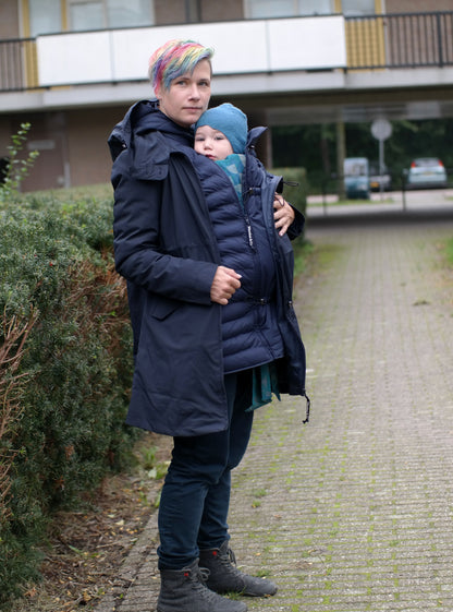Wombat &amp; Co. KOWARI 4-in-1 zwangerschaps-/draagjack voor het hele jaar - Marineblauw - Draagjack - MamaMilla
