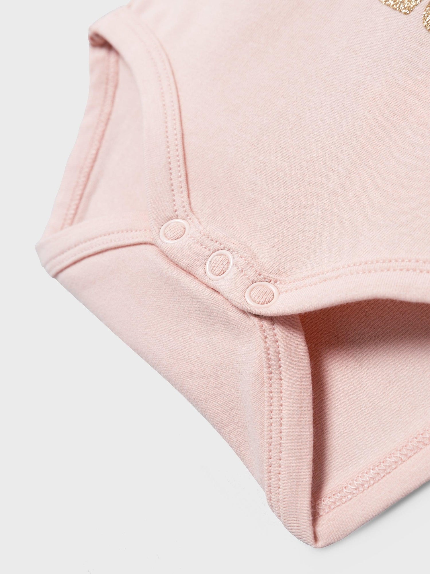 Name it body met Disney motief en glitters - Droma - Bambi - Sepia Rose - Body - MamaMilla