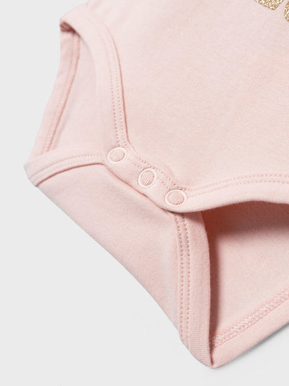 Name it body met Disney motief en glitters - Droma - Bambi - Sepia Rose - Body - MamaMilla