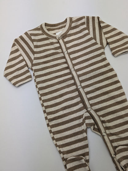 Joha katoenen nachtjapon met voetjes - Strepen - Beige/crème - Nachtkleding - MamaMilla