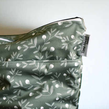 Het Zweedse bos | Kleine wetbag: Hopbloemen groen - - MamaMilla