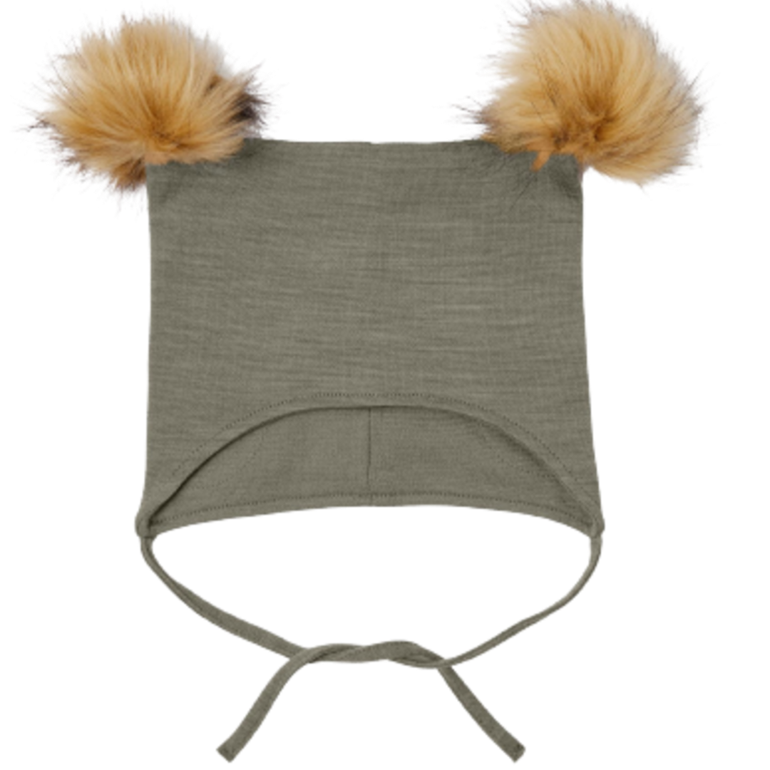 Name it Muts van wol met Pom Pom - Wuppo - Vetiver - Babymutsje - MamaMilla