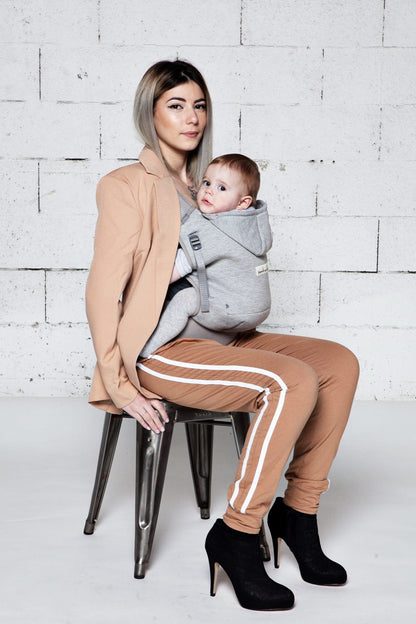 Love radius drager incl. babyinzetstuk - Hoodie draagzak - Lichtgrijs/Atletisch Grijs - draagzak - MamaMilla