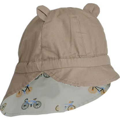 Liewood omkeerbare zonnehoed met kap en oor - Gorm - Fiets / Wolkenblauw - Zonnehoed - MamaMilla
