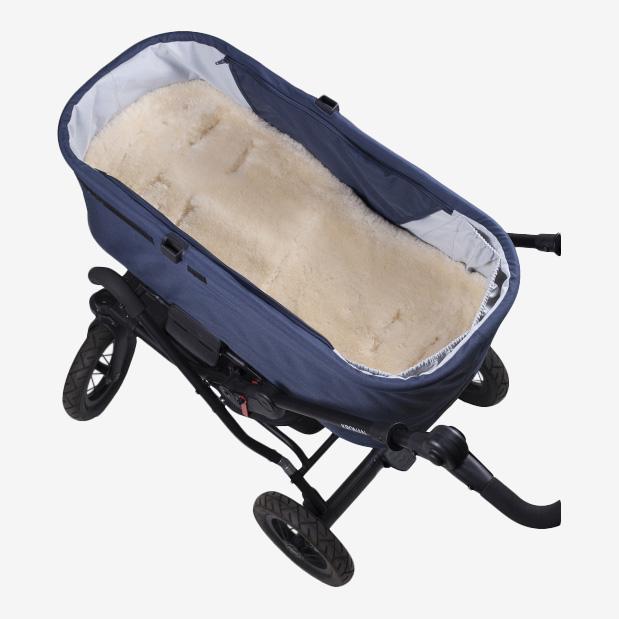 EasyGrow lamsvacht voor de kinderwagen - Off white - Lamsvacht inzetstuk - MamaMilla