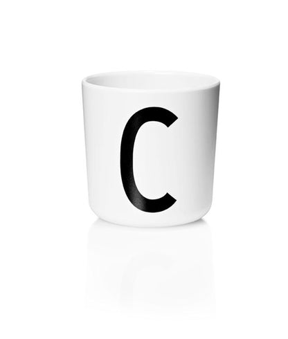 Design Letters Ecozen - Beker met letter - Eetservies - MamaMilla