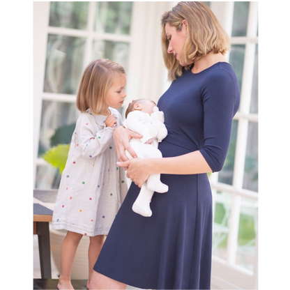 Seraphine wacht- en voedingsjurk - Una - Navy - Voedingskleding - MamaMilla